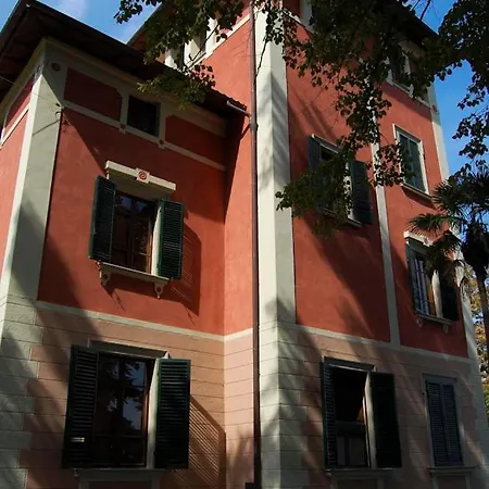 וילה Strada Statale Flaminia Sleeps 17 Pool Wifi
