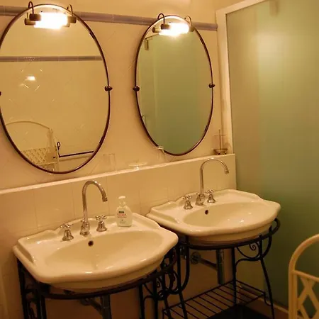 Strada Statale Flaminia Sleeps 17 Pool Wifi * Villastrada (Umbria)