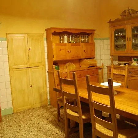 Strada Statale Flaminia Sleeps 17 Pool Wifi וילה *
